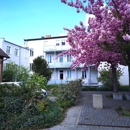 Pb Ferienwohnungen - Fewo 3 - Stilvoll Eingerichtetes Studio Im Herzen Senftenbergs 외부 사진